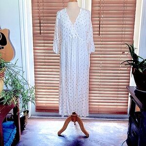 NWOT Anthropologie Dress White & Gold